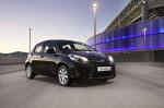 Toyota Yaris Hybrid 2012 года